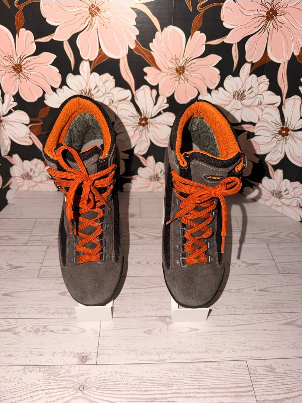 AKU Slope Micro GTX Gore-Tex Vibram Hiking Boots M6 W7.5
